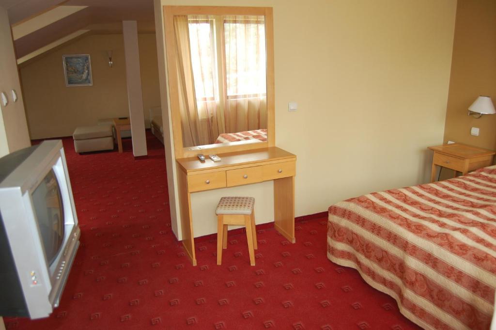 Complex Brashlyan Hotell Trjavna Rum bild