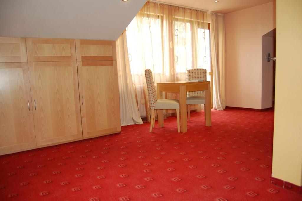 Complex Brashlyan Hotell Trjavna Rum bild
